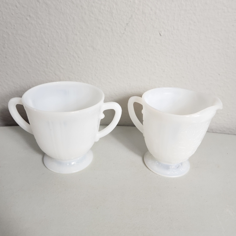 Vintage Macbeth Evans Monax Depression White Milk Glass Cream And Sugar Set